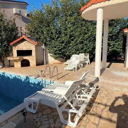 Daire Seahorse Apartmans *